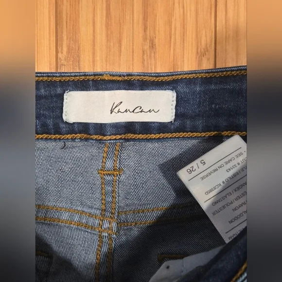 NWOT KanCan Highwaist Distressed Blue Jeans - Picture 4 of 9